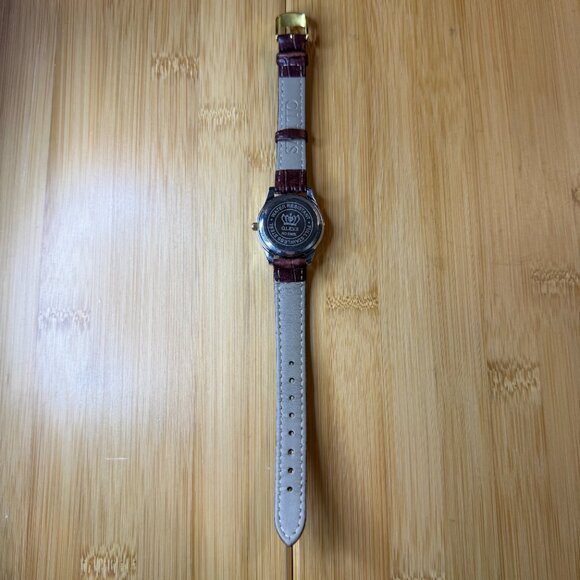 Olevs Classic Day-Date Two Tone Watch 5568L, 29mm - Picture 4 of 5